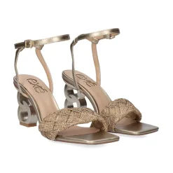 Sandalia De Salto Baixo Lilian-180 Ouro