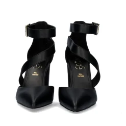 Sapato De Salto Quadrado Leslie-710 Em Preto